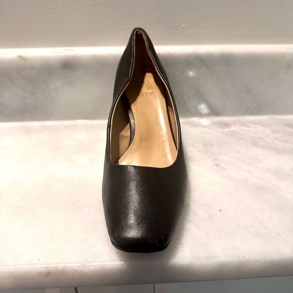 Naturalizer Leather Block Heel Square Toe Slip On Black Pumps Shoes Size 9.5 - Picture 6 of 10